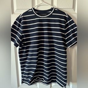 Banana Republic Tee